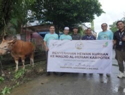 FUGO Hotel Samarinda berkurban Bersama BIG Mall Samarinda.
