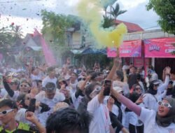 Tri Berdayakan Masyarakat Lewat Program 3Kiosk Seru di Grogot Kaltim.