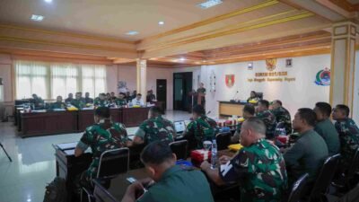 Danrem 091/ASN Terima Paparan Kesiapan TMMD Ke-123 Kodim 0912/Kutai Barat.