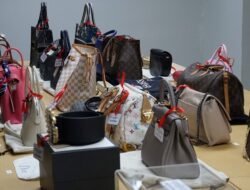 KPK Lelang Barang Rampasan Korupsi, Hasilkan Rp42,35 Miliar untuk Negara.