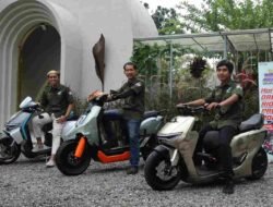 Tiga Juara Modifikasi Hadirkan Karya Perdana pada Motor Listrik Honda.