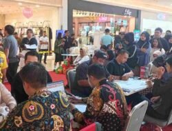 Aksi Donor Darah Bertema “Together We Heal, Together We Give” di BIG Mall Samarinda Sukses Lampaui Target.
