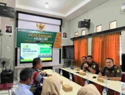 Cegah Korupsi Dana Desa, Kejati Kaltim Berikan Penerangan Hukum kepada Perangkat Desa di Tenggarong.
