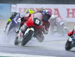 Kembali Cetak Sejarah, Pebalap Binaan Astra Honda Juara di ETC Prancis.