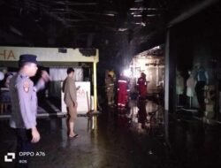 Polresta Samarinda Tanggap Cepat, Sat Samapta Amankan Lokasi Kebakaran di Big Mall.