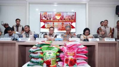 Polda Kaltim Ungkap Kasus Beras Premium Oplosan, 800 Karung Disita di Balikpapan Selatan, Tersangka Terancam 5 Tahun Penjara.