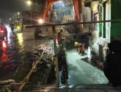 Langkah Nyata Atasi Banjir, PU Samarinda Benahi Drainase di Titik Rawan.