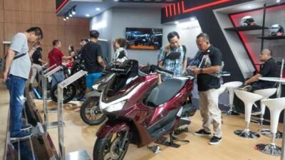 PCX160 Roadsync Jadi Primadona di GIIAS 2025, Disusul Honda Stylo 160 dan Vario Series.