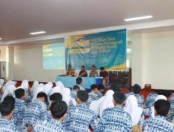 Literasi Digital Jadi Benteng Generasi Muda, Polresta Samarinda Edukasi Pelajar Lawan Hoaks dan Pornografi.