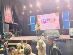 Festival Pesona Budaya Kutim 2025 Resmi Ditutup, Ribuan Warga Saksikan Pangung Kebudayaan Terbesar Tahun Ini.