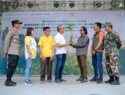 Yayasan AHM Kolaborasi dengan Masyarakat Pekalongan Lestarikan Satwa Owa Jawa.