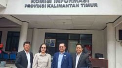 Sidang Sengketa Informasi Kampung Muara Tae Ditunda, Petinggi dan Kuasa Hukum Tegaskan Komitmen Keterbukaan Anggaran.