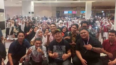 Ari Goliath Siap Hibur Warga, HUT Ke-16 SMK Medika Samarinda Digelar Malam Ini Gratis.