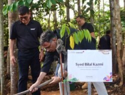 Indosat Tanam Pohon di IKN, Dukung Kota Hijau dengan 75% Ruang Terbuka.