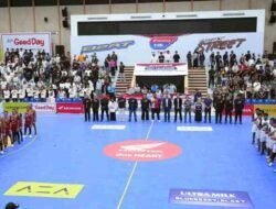 Sinergitas Astra Motor Kalimantan Timur 2 Dukung Olahraga Basket Pelajar Lewat Opening Party Honda DBL.