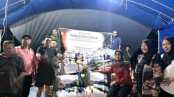 Wakil Ketua II DPRD Kutim Gerak Cepat, Salurkan Bantuan Korban Kebakaran Batu Timbau.