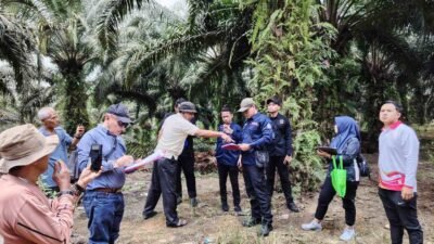 PN Tenggarong Gelar Sidang Lapangan Sengketa Lahan di Sukabumi, Fakta Lapangan Diuji di Hadapan Hakim.