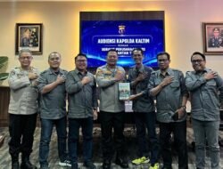 Jelang Pengukuhan, SPS Kaltim Perkuat Kolaborasi dengan Polda Hadapi Tantangan Informasi Digital.