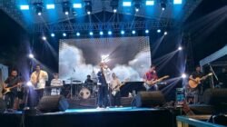 Malam Minggu Penuh Euforia, Highfive Fest Samarinda Dipadati Ribuan Penggemar Denny Caknan.