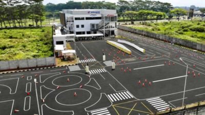 Astra Motor Safety Riding Center Jawa Tengah Resmi Beroperasi, Dorong Partisipasi Masyarakat Wujudkan Budaya Aman Berkendara.