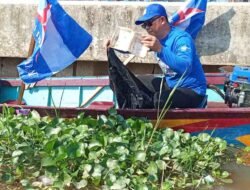 Laskar Biru Demokrat Samarinda Ajak Masyarakat Peduli Lingkungan, Viktor Yuan: Kalau Bukan Sekarang Kapan Lagi